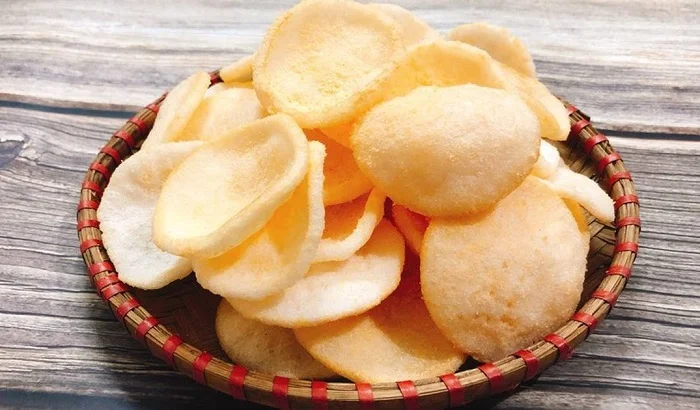 Vietnam Supplier Dried Seafood Colored Prawn Crackers for Fried Seafood Snacks Seafood Special crab chips - 200g