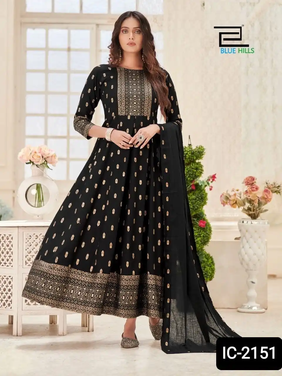 Indian and Pakistani Style Pure Rayon Kurtis with Dupatta for Women for Party Wear and Casual Wear Foil Printed Kurtis Dress