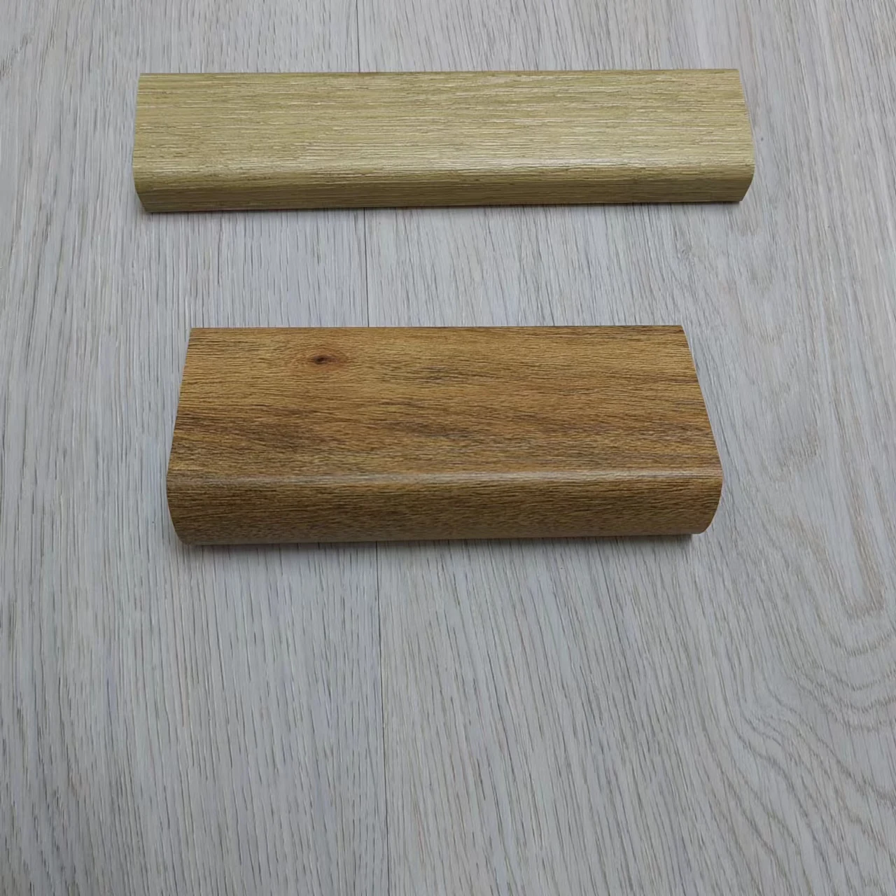 Manufacture Eco-friendly wood look plastic spc vinyl flooring plank 6mm anti-slip luxury lvt pvc tile sheet