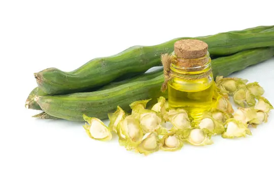 100% Pure and Natural Moringa Oil Export Bulk Quantity with Customized Size Packing Manufacturer From india