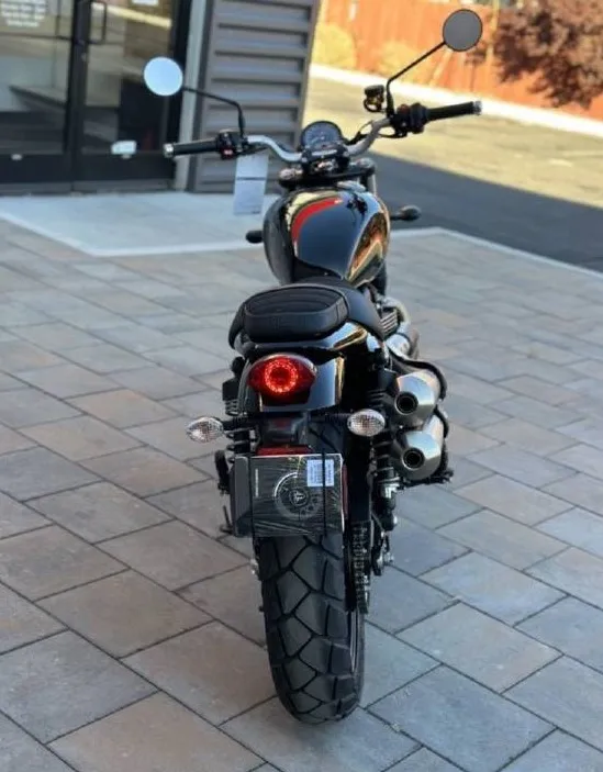 2023 scrambler 900 4.jpg