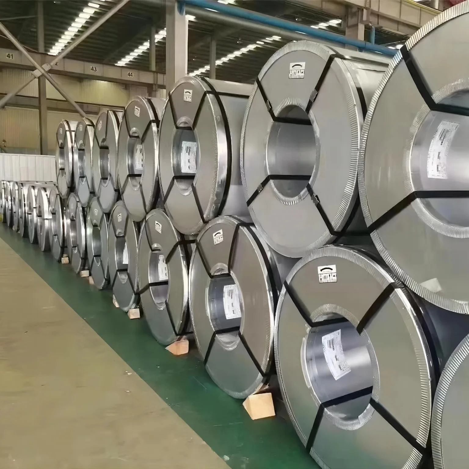 China Silicon Steel Sheet manufacturers M4 M5 Crgo Strip Laminate Grain Oriented Silicon Steel Coil
