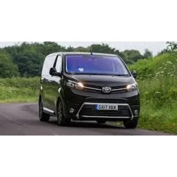 Бывший в употреблении микроавтобус 2013 Toyota Proace Verso купить дешевый proace