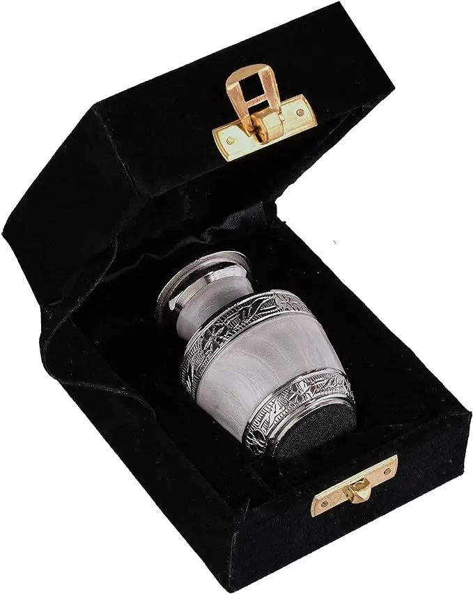 Top Listed Indian Urns Selling Good Quality Fast Delivery 100% Aluminium Keepsake Cremation Urns at Attractive Price