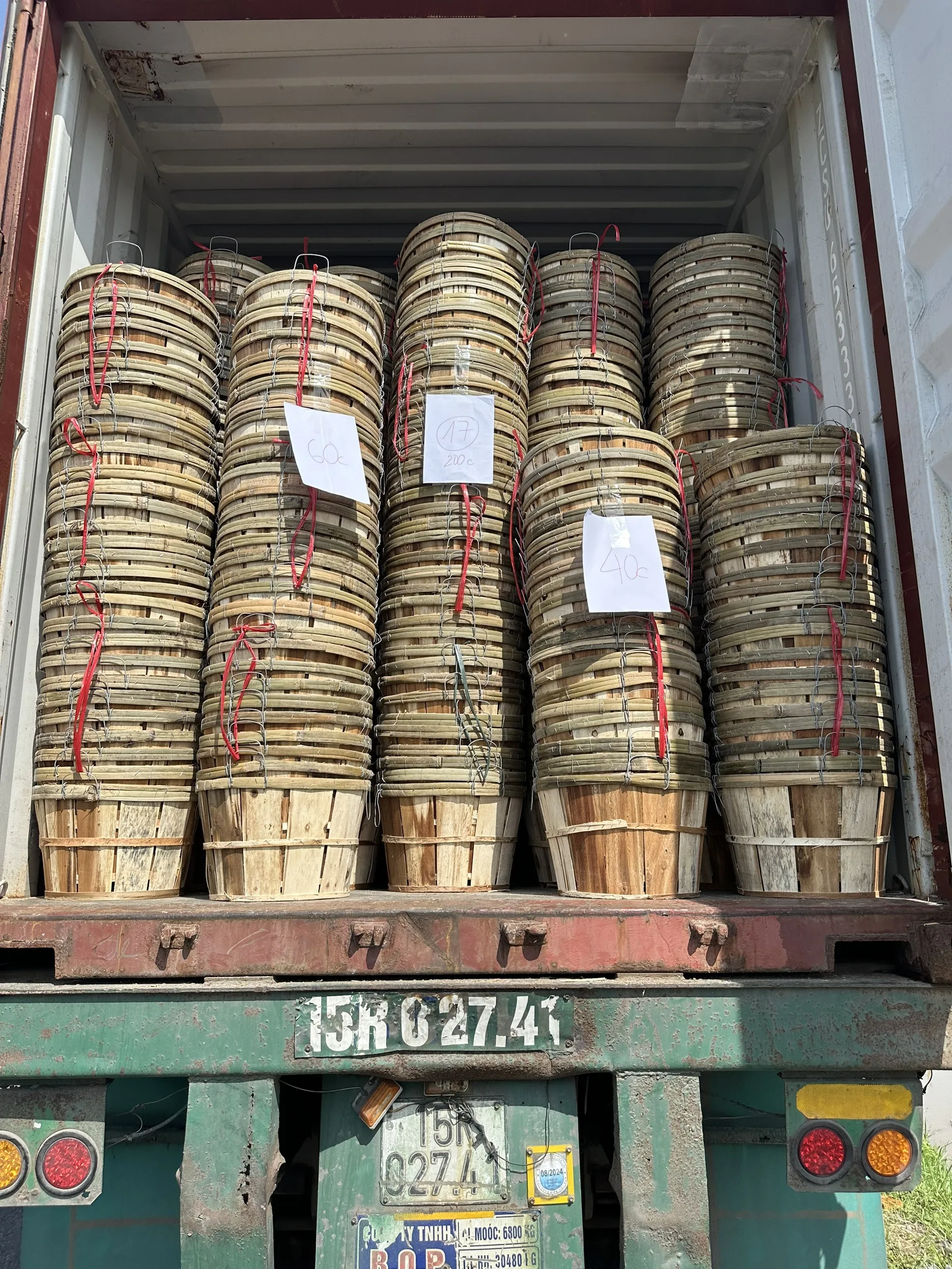 Good Price To Import - Raw Acacia Wood Bushel Crab Baskets With Cover - Fresh Seafood Storages - Origin From Vietnam