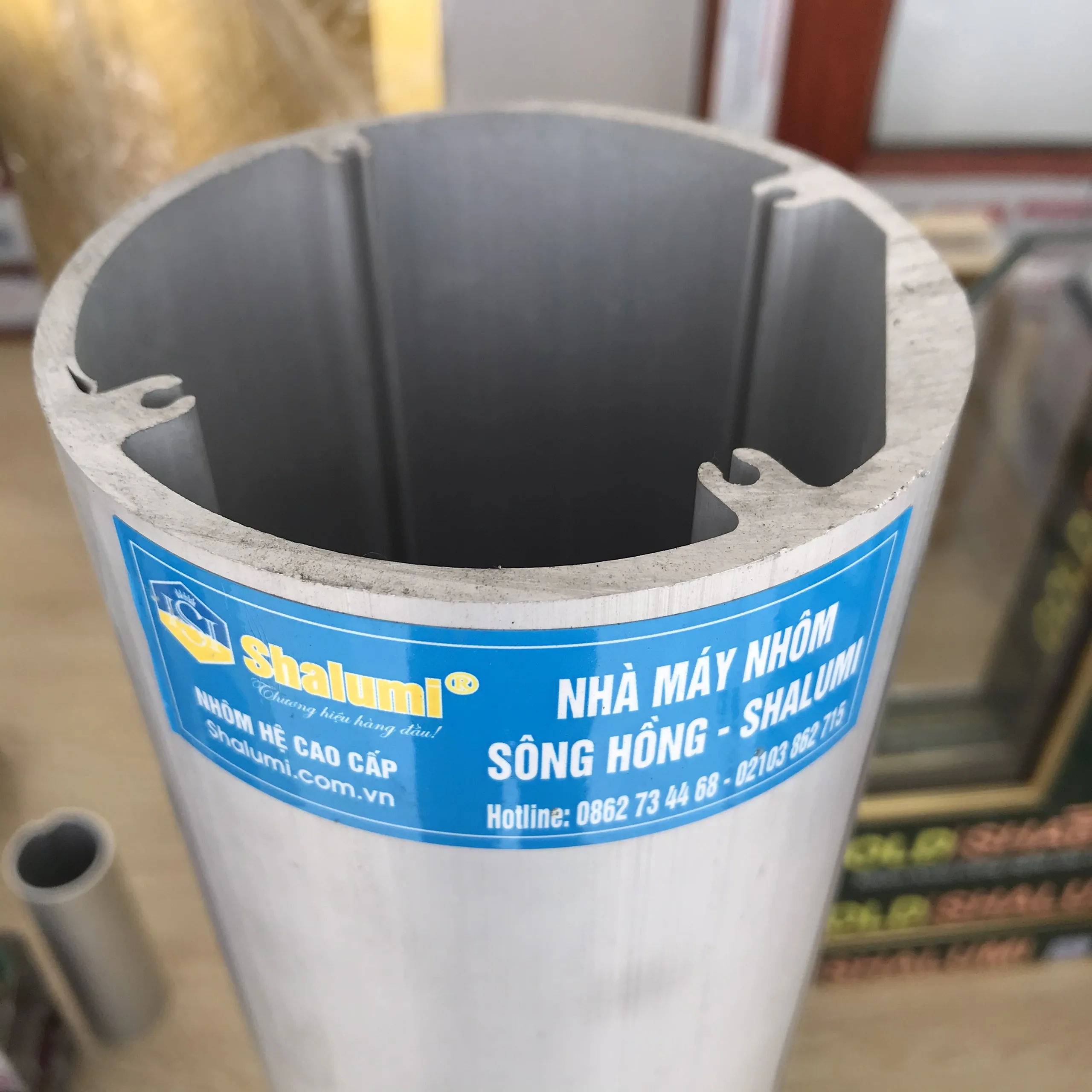 Tube Aluminum Extrusion used for construction and industrial