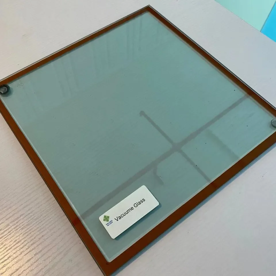 Низкие окна изолированные Многослойные алюминиевые автобуса изогнутые двойные стекла из закаленного