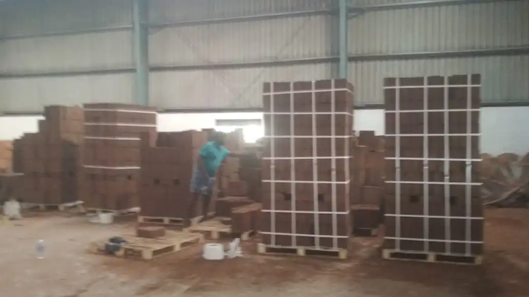 Supplier Of Organic Coco Peat High Quality Low EC Compressed 5 KG Coco Peat Bricks At Cheap Cost