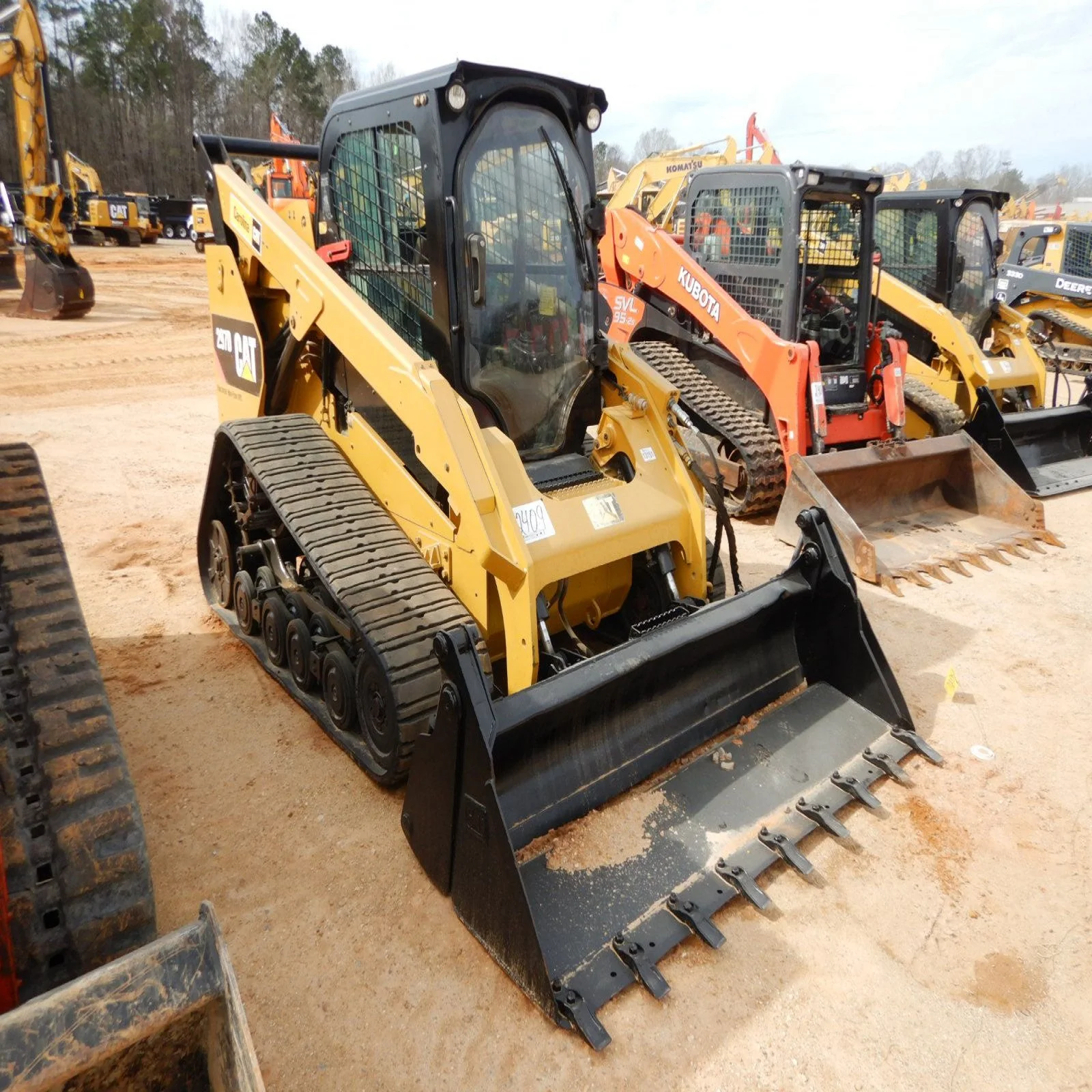 Машина для погрузчика kubota и Cat BobcatS70 двигатель Kubota низкая цена машина подержания оригинальная краска