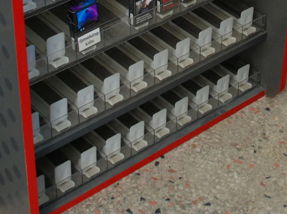 point of sale display spring loaded pusher display