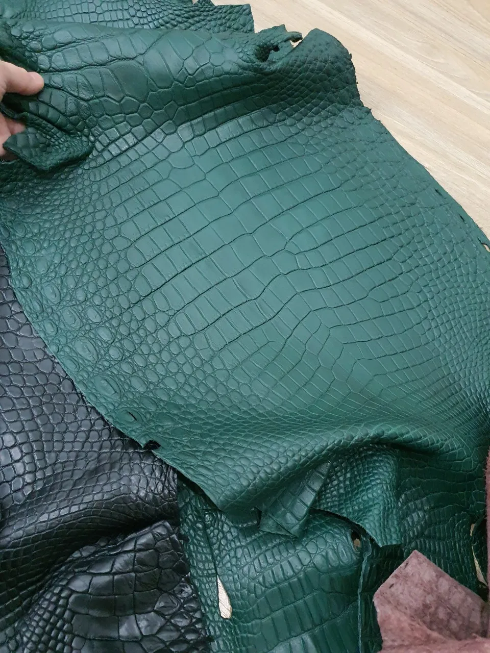 Wholesale Tanned Leather Wholesale Genuine Leather Matte Finish Leather Made in Vietnam Price From Factory