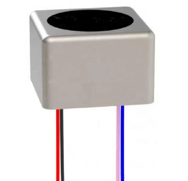 Audio transformer with a extremely low loss, strong coupling and low noise