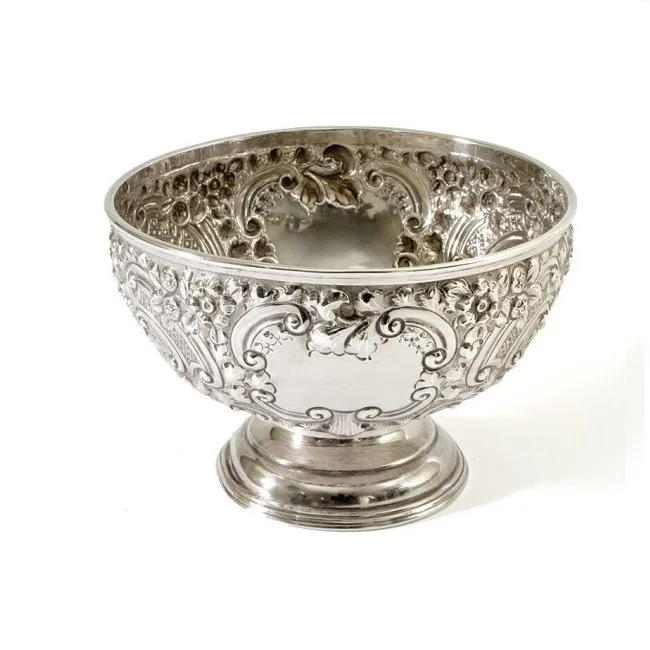 Standard design metal fruit bowls & durable construction for everyday kitchen or dining table use in modern  classic interiors
