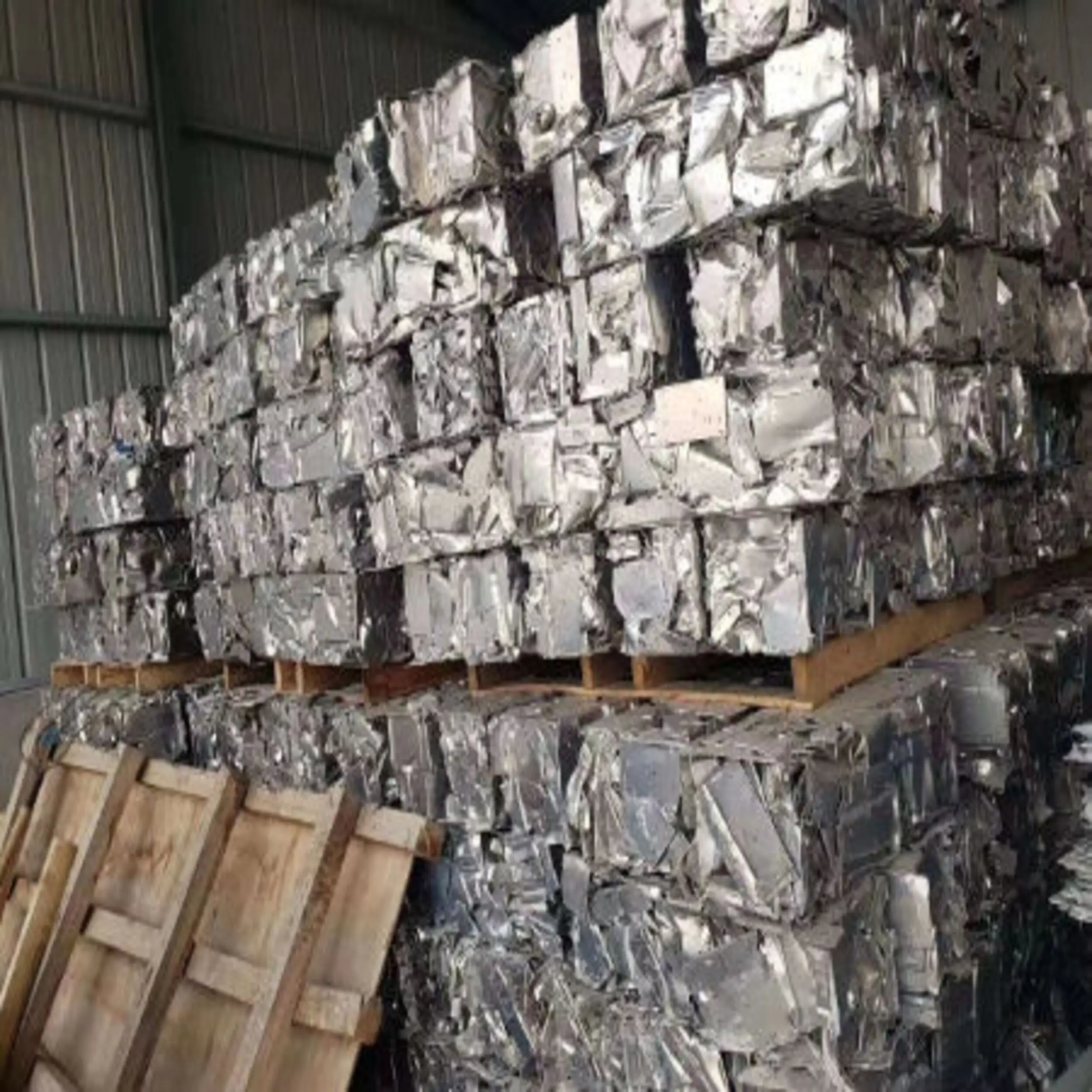 6063 Aluminium Extrusion Scrap For Sale/ Wholesale Scrap Metal Aluminium Extrusion Scrap 6061 6063