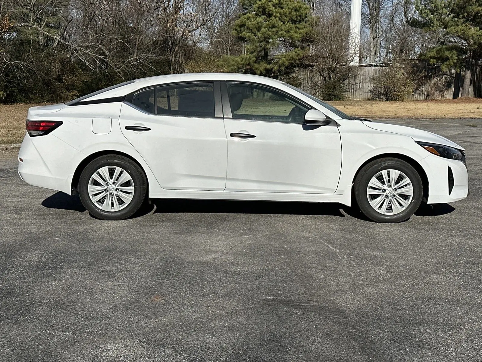 2024 Nissan Sentra S FWD 4dr автомобиль