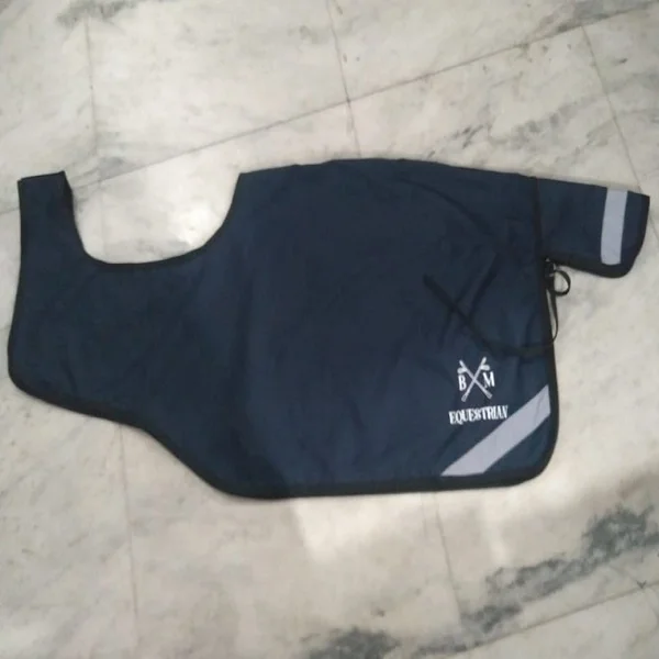 Horse Back on Track Mesh Custom Horse Rug Hot Sell Customization Factory Wholesale Horse Blanket Manufacturers Riding House