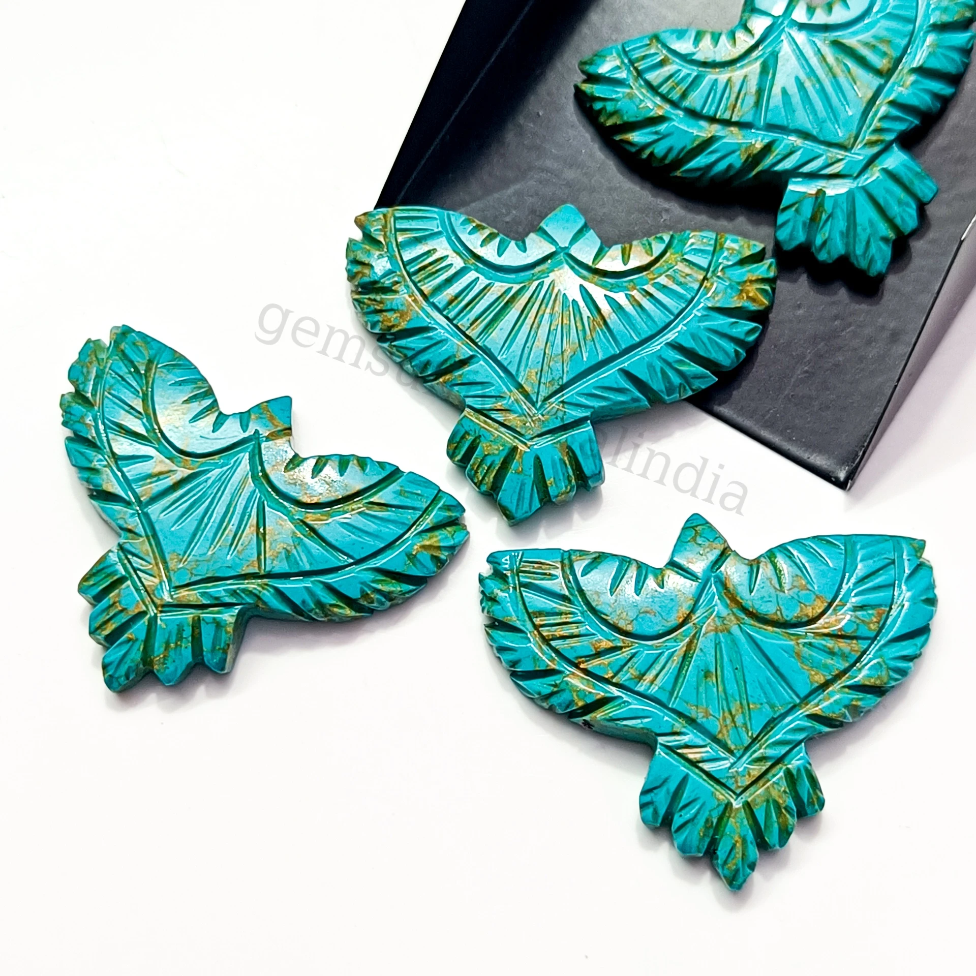 Copper Turquoise Eagle Carved Gemstone, AAA Copper Turquoise Eagle Shape Gemstone, Loose Stone Carving for Pendant Making, 40mm