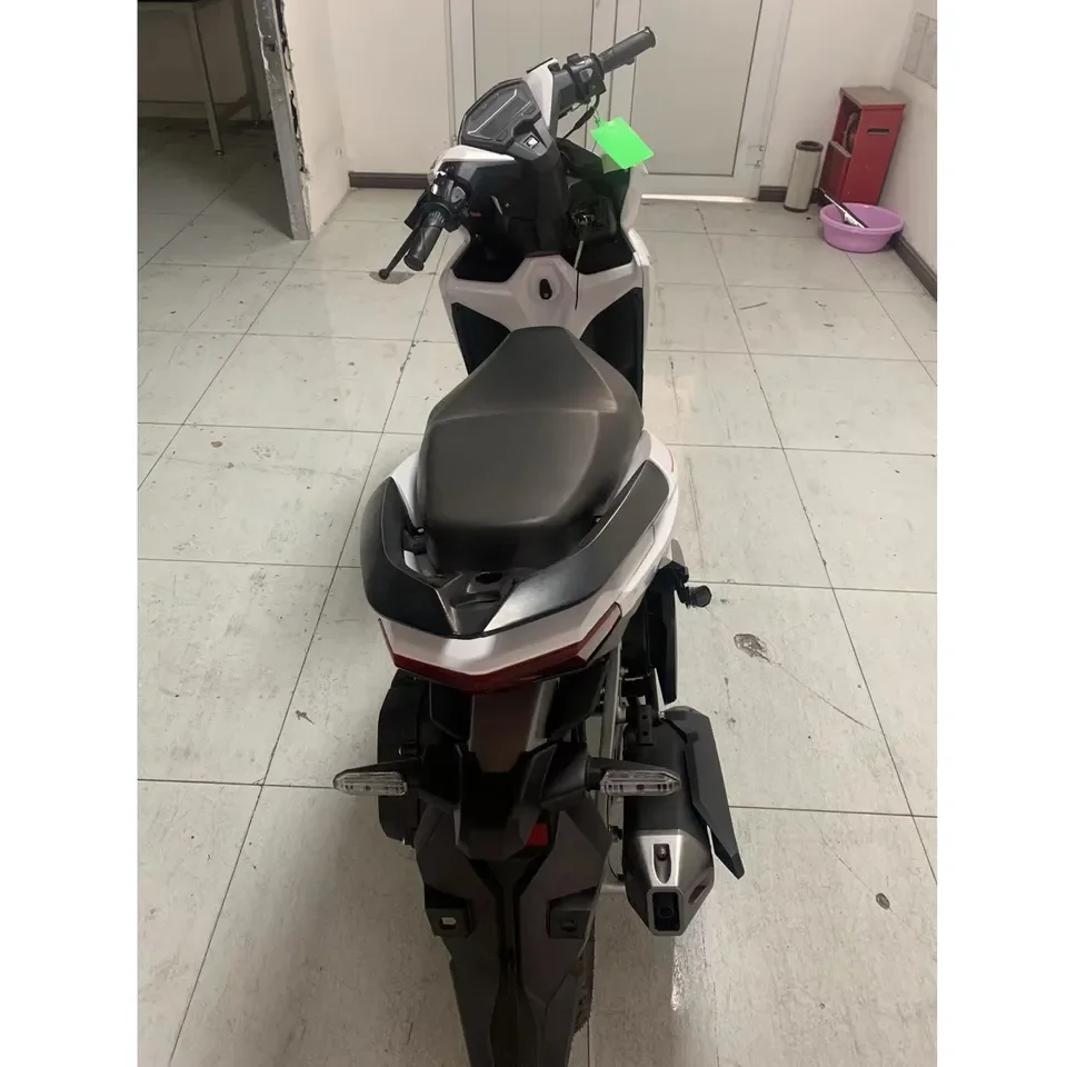 China wholesale supplier of High Speed Electric Bicycle 150CC Electric Adult Motorcycle