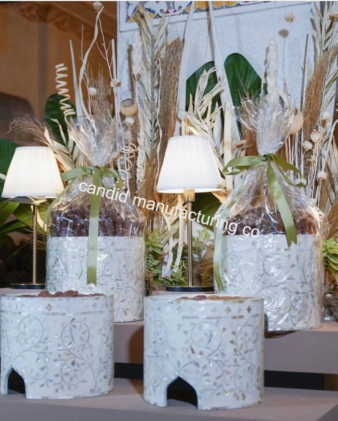 Eid  dessert table golden cake stand creative wedding table props retro cake plate dessert display stand