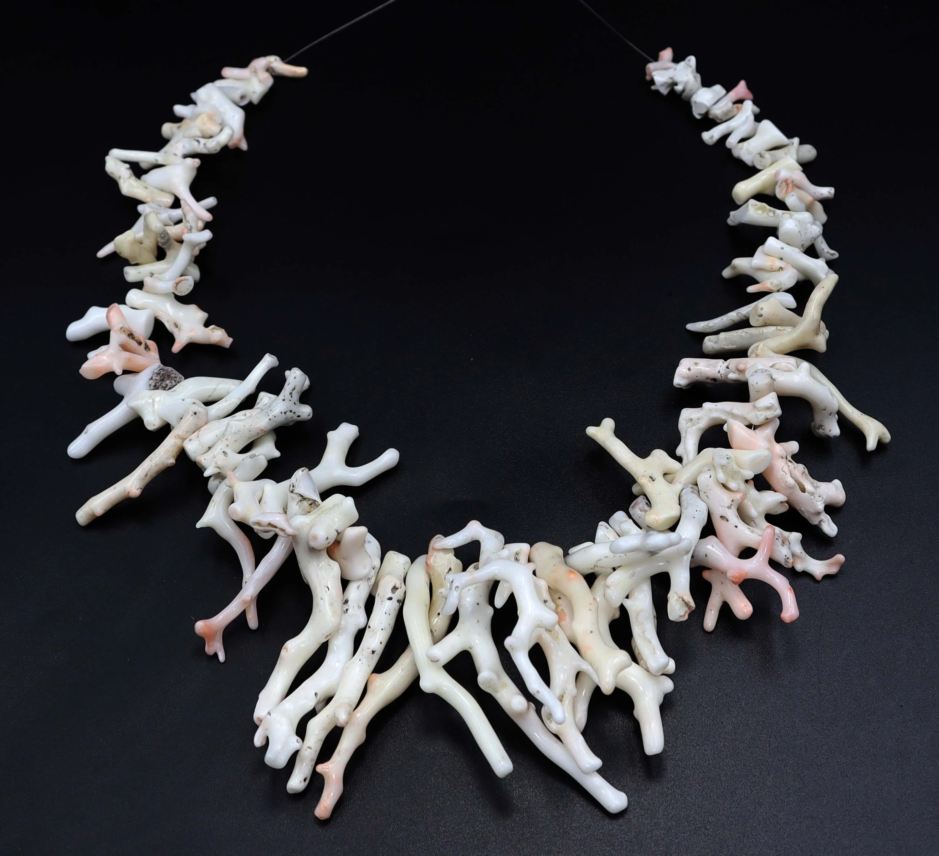 Japanese White Coral Necklace 18-Inch Polished Stick Beads Natural White Branch Jewelry for Party Featuring Pearl as Main Stone