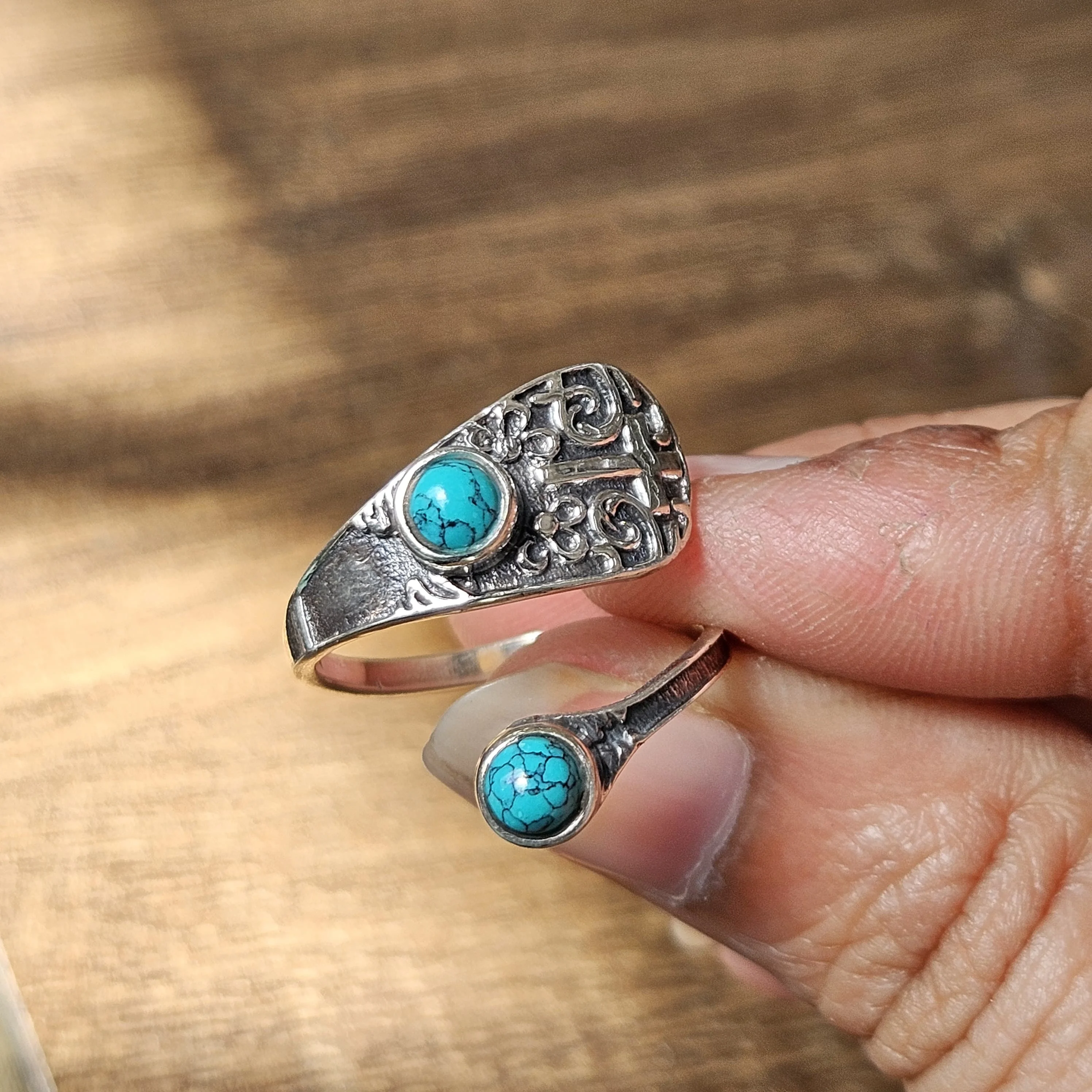 Cross Adjustable turquoise silver ring light weight silver ring new trendy design