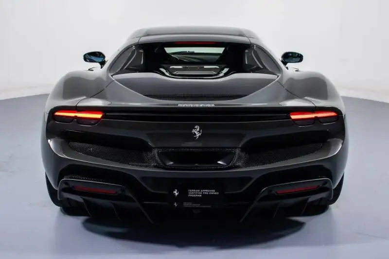 Быстрый Феррари 296 GTB 2dr Coupe гибридные портативные подержанные автомобили для продажи Темный интерьер BMW Mini Land Rover турбомотор