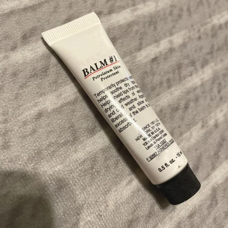 LB6 Chinese Moisturizing Gift Nourishing Waterproof Private Label Organic Cartoon Lip Balm