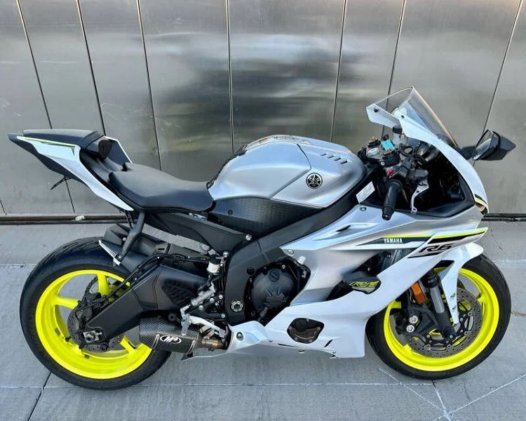 2017 Yamaha YZF-R6 IgnitionTCI (транзисторное управление) Система охлаждения с жидкостным охлаждением б/у Sportbikez для продажи
