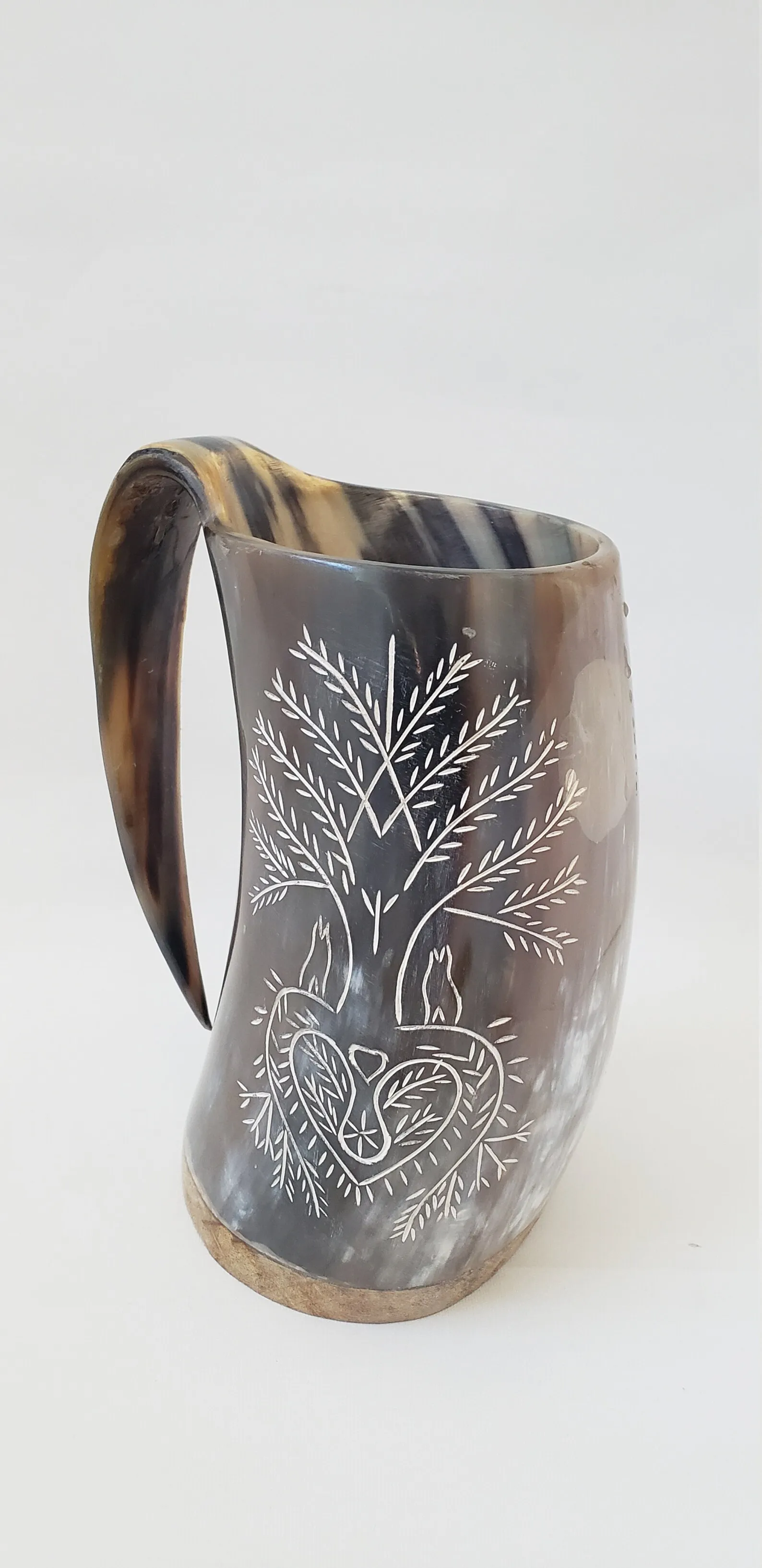 Large Exclusive Viking Tree Life Heart Roots Wolves Design Natural Craft Horn Mug Tankard for Birthday Christmas Decorative