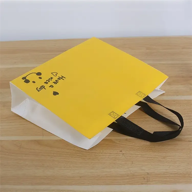 No Moq Advertising Bag Metallic Laminated Pp Non Woven Shopping Bag Gold Non Woven Packaging Tote Bag