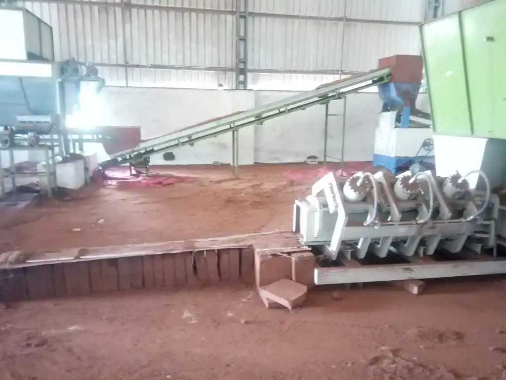 Supplier Of Organic Coco Peat High Quality Low EC Compressed 5 KG Coco Peat Bricks At Cheap Cost