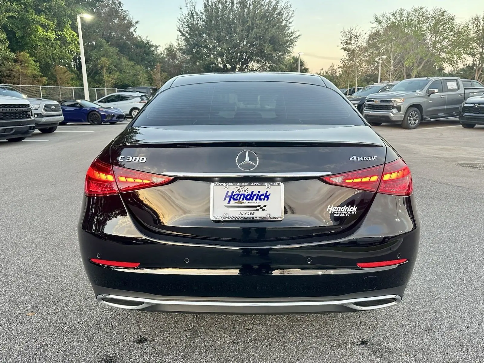 Used 2022 Mercedes-Ben_z C 300