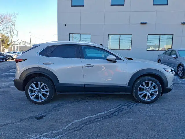 Б/у 2023 Maz-da CX-30 2 5 S предпочтительный AWD