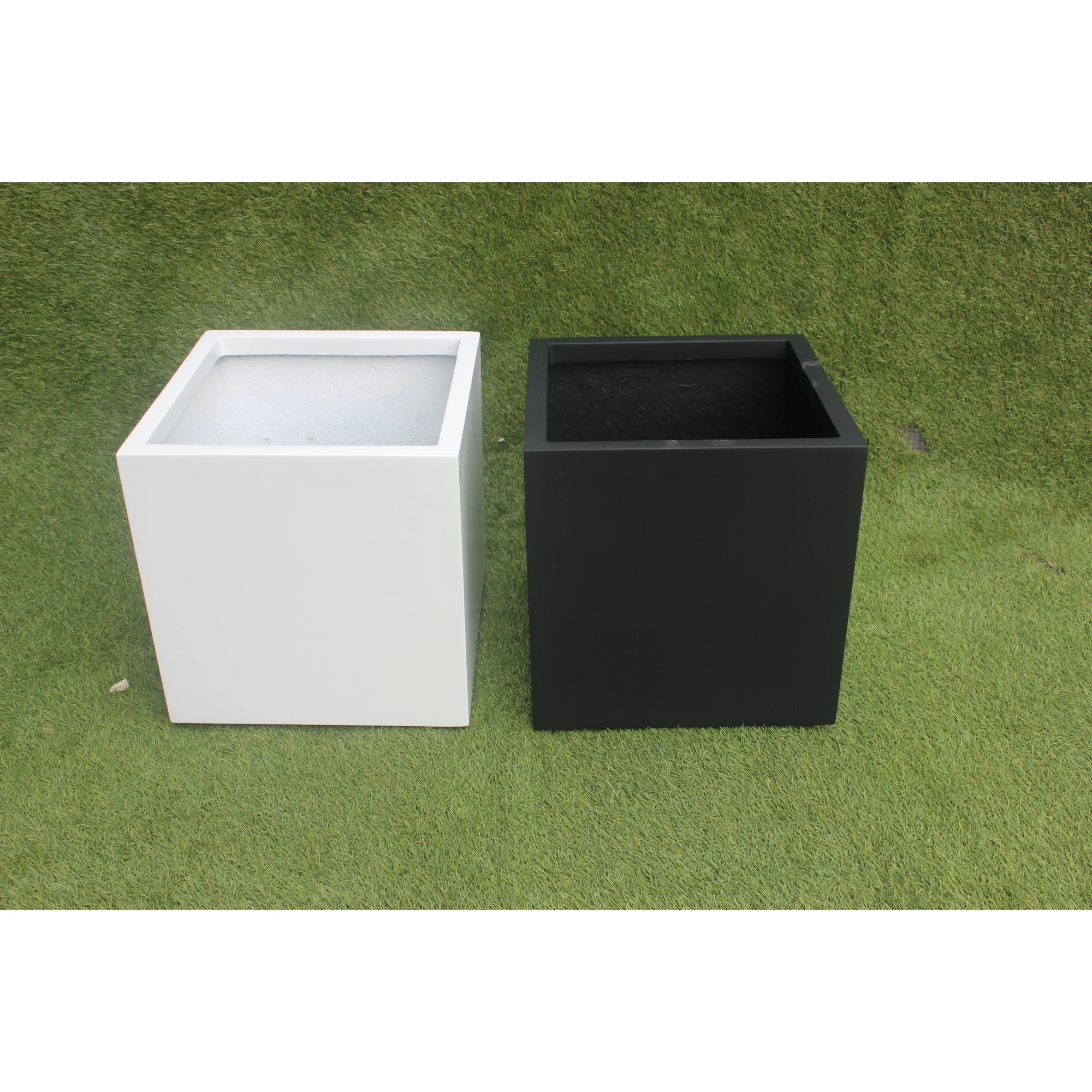 Cubeto Planter New classy Modern look FRP Resin Black Square Fiberglass Planter Pot used home hotel mall office airport
