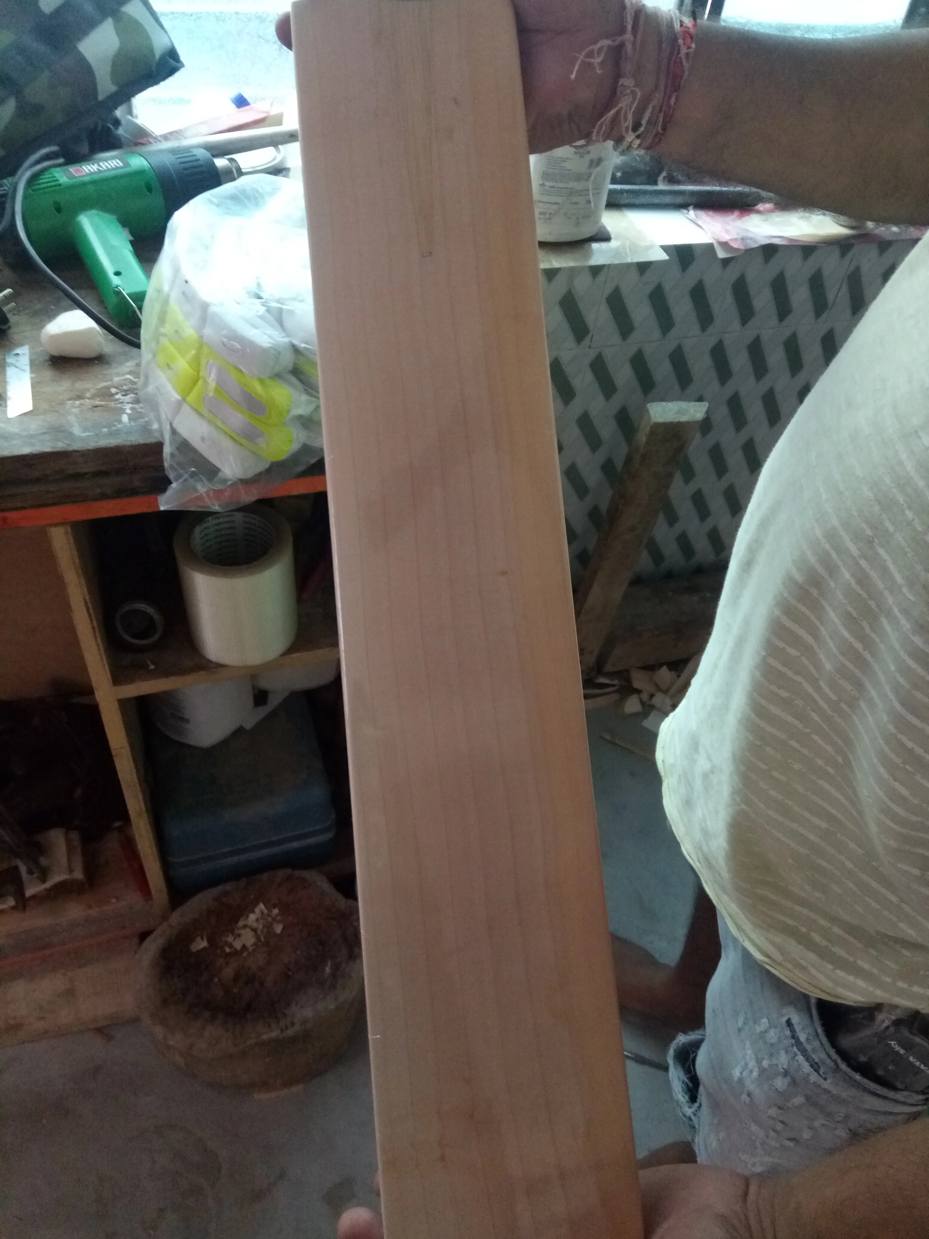 Hand Made Supreme Pro Quality Customized English Willow Cricket Bat Branded Srinika Sports