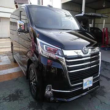 Used Toyota Granace-Toyota Commuter & Toyota Majesty Petrol-Diesel 2.8A G 8-Seater mini buses for Sale