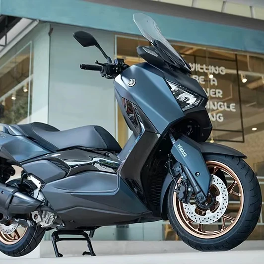 Yamahaa XMAX на продажу