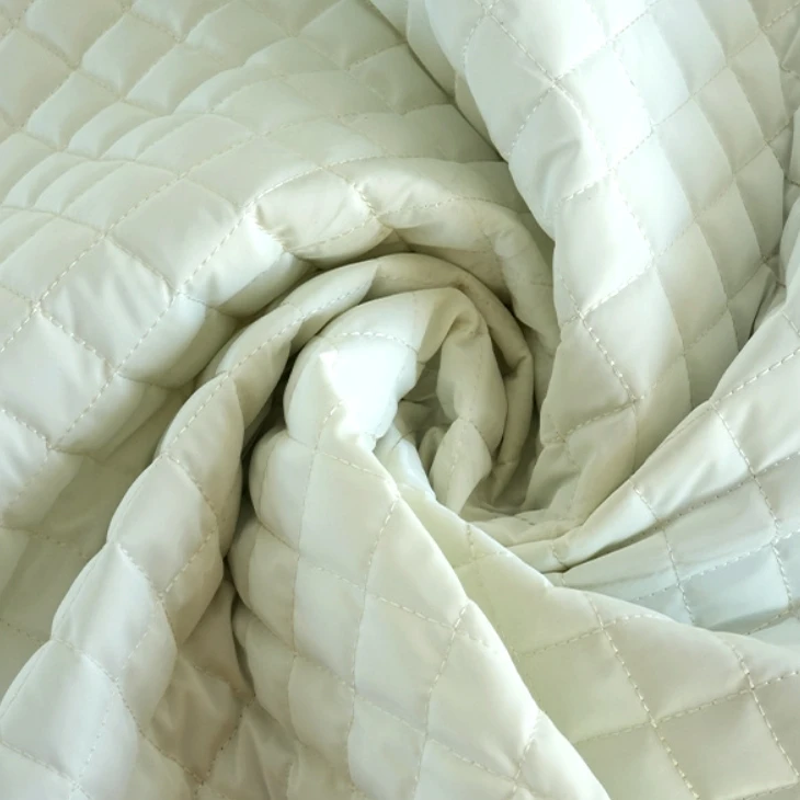 Customized Diamond lattice Cotton poplin pre-quilted fabric for padding lining