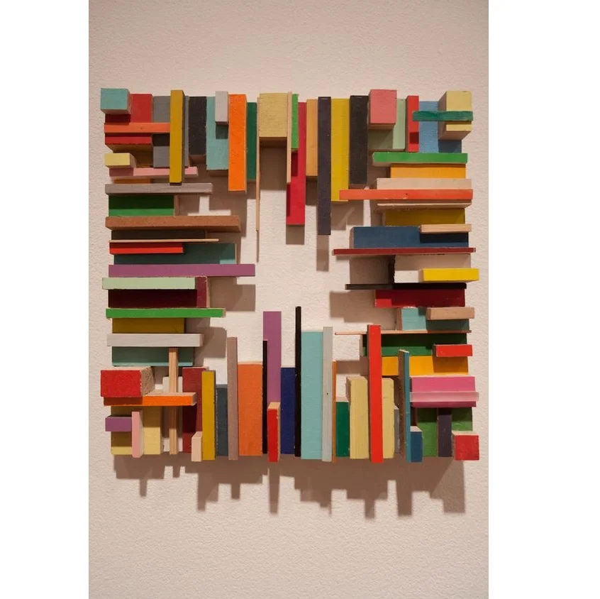 Attractive Wooden Wall Art Royal Chopping Blocks with Metal Frame Powder Coated Solid Wood Wall Art For Home Decoration