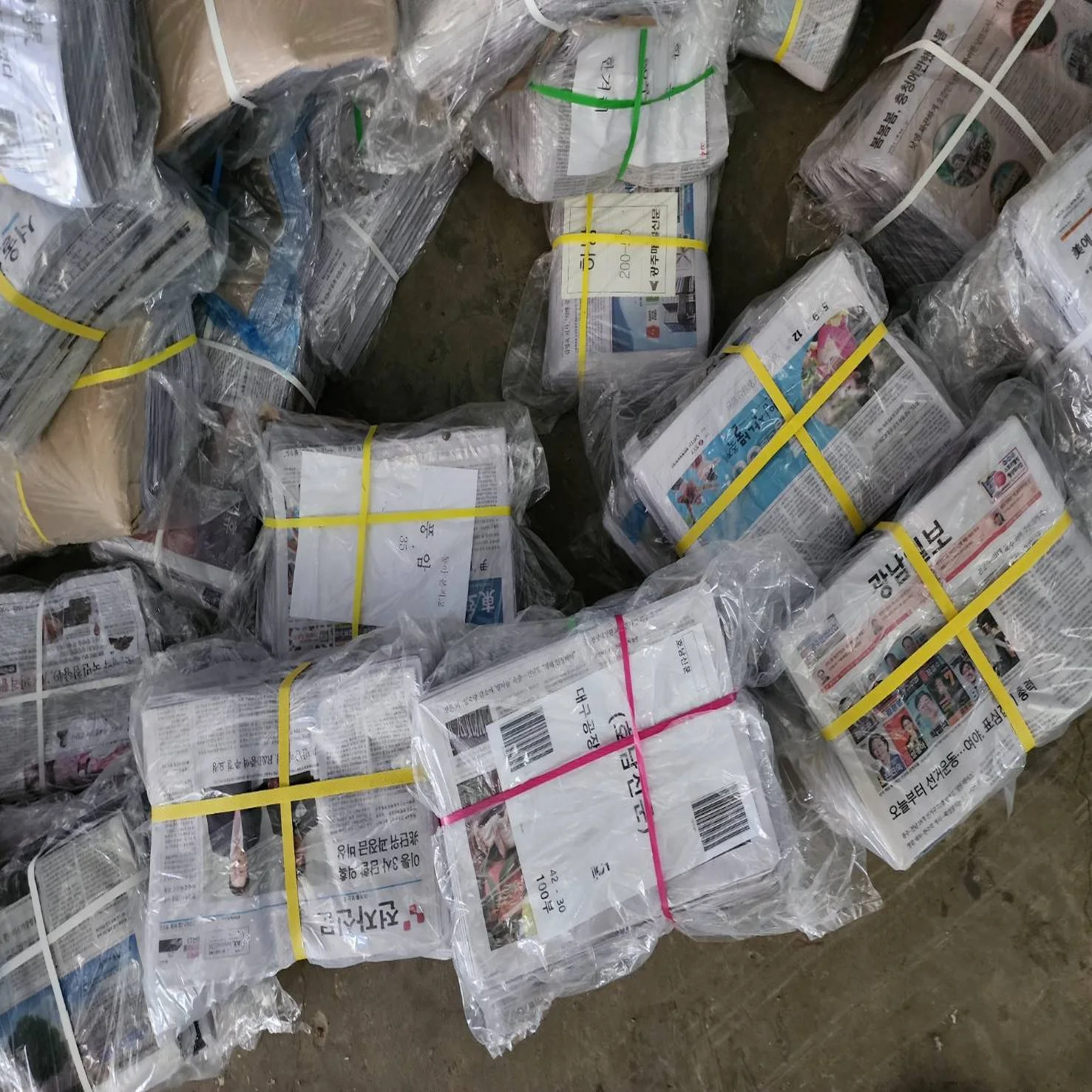 Over-Issued Newpapers Scrap Paper Waste Paper OCC OINP ONP SOP Cardboard Scrap Carton Scrap for Composting Recycling