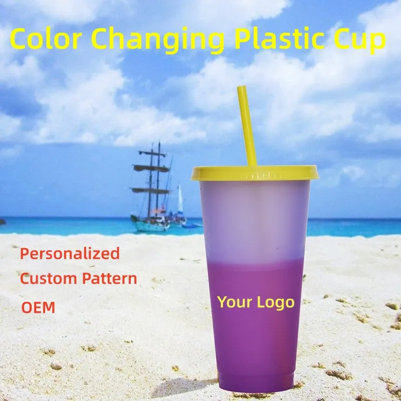 Wholesale Custom 24oz Plastic Reusable Cup For Coffee Tea Party Personalized Red Clear Color Changing Plastic Cup With Lid Straw