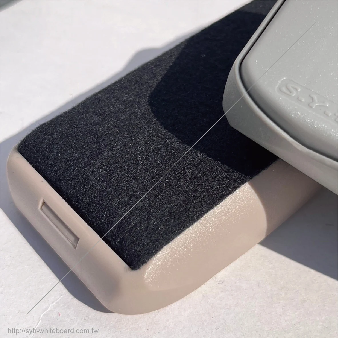 Strong Magnetic White Board Eraser