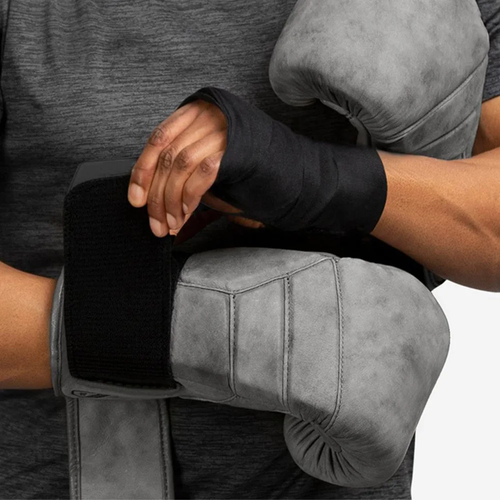 Wholesale very good Best Curved Shape Hand Made With Genuine PU Leather Or Artificial Leather Customized Printing Boxing Gloves