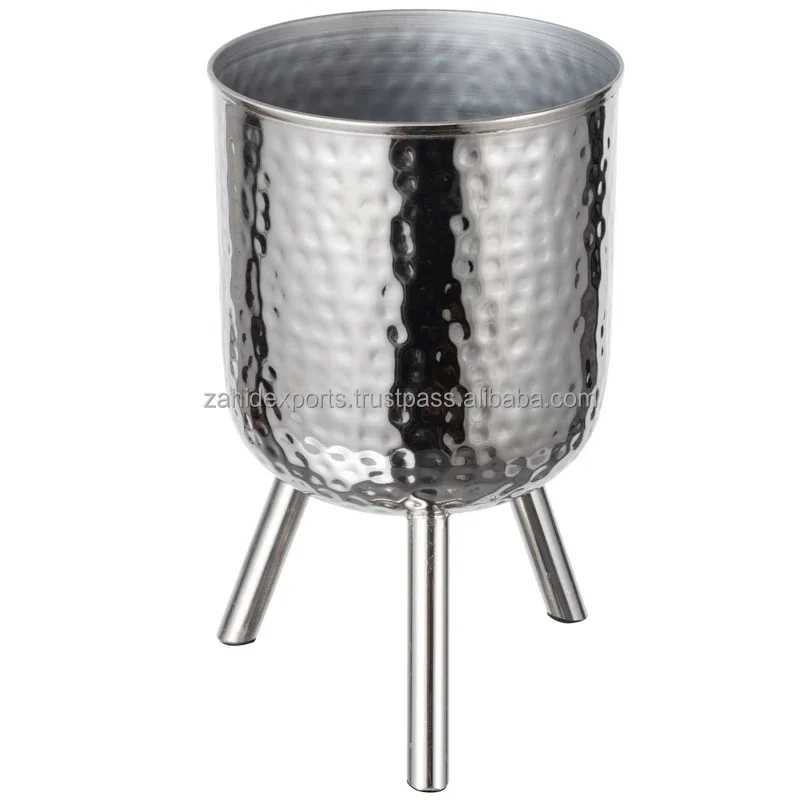 New Arrival Decorative Metal Planter Flower Pot Use for Home And Garden Planter Pot Custom Size Handmade In Bulk