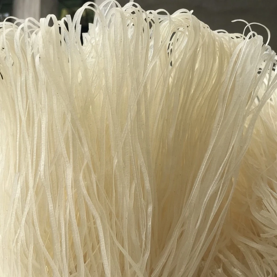 Hot Product OEM ODM Service Free Sample Vietnam Factory Dry Fresh Rice Noodles on Sale Instant Rice Noodle