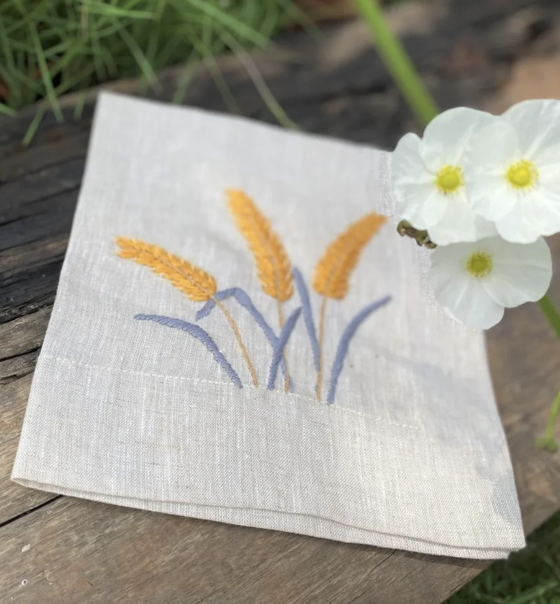 Rustic Natural Linen Handkerchief Personalized Hand Embroidered Spring Blooms Wildflowers Square Tablecloth Cloth Napkins