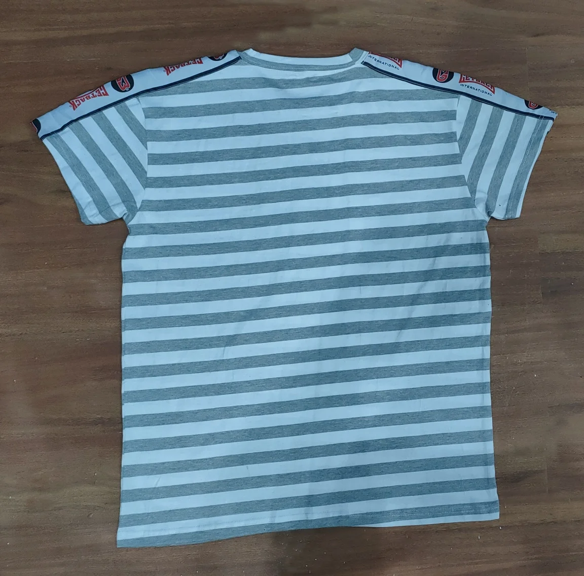 Custom Striped T-Shirts  / Striped T-Shirts Unisex / 2023 Latest New Release Striped T--Shirts