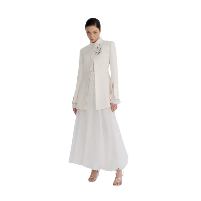 Minimalist Style Women Blazer 5 Front Buttons Alai Tailored Blazer Eco-Friendly Fabric Ladies Clothes Vietnam Local Brand