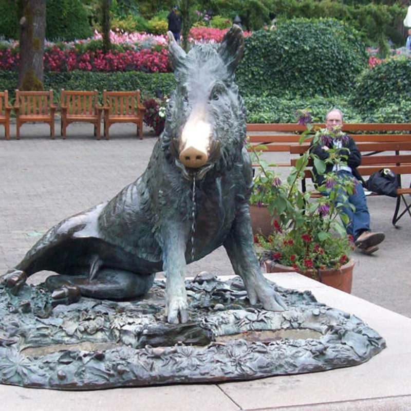 Sutton Place Park  decoration metal bronze big Wild boar fountain sculpture for sale