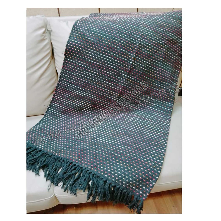 Bulk Stock Supplier Selling 100% Cotton Made Woven Handmade Jacquard Plain Throws Blankets for Adult Bedding Sleeps
